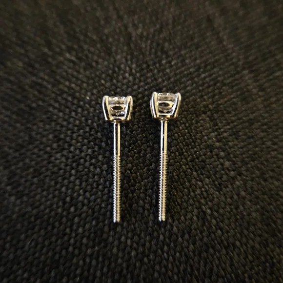 14k White Gold & 0.24 ctw. tw. Natural Diamond Stud Threaded Post Earrings - Picture 3 of 4